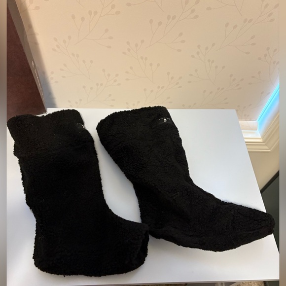 BearPaw Classic Black Boots Size 7 - Picture 6 of 7